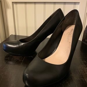 Franko Sarto, black platform heel